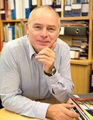 Prof Richard Edwards
